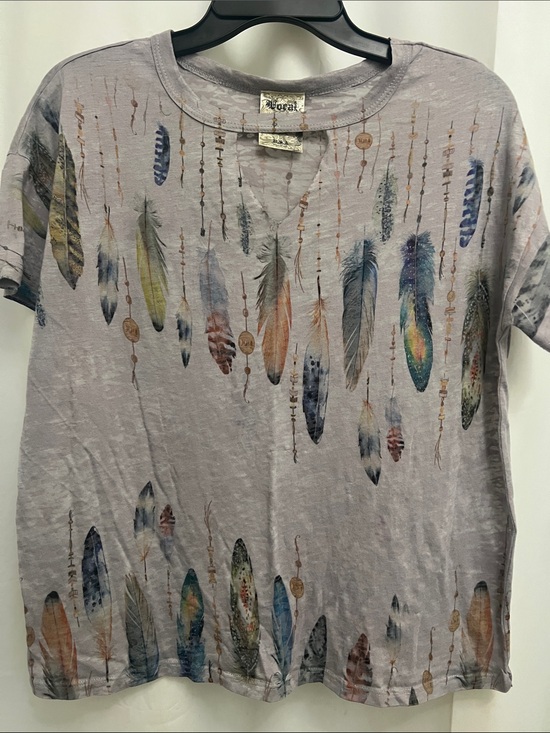 Vocal Tops - Floral Feather Print Women’s Tee - Lavender